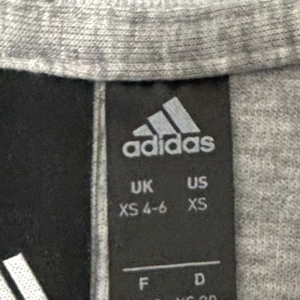 LIKE NEW! Women's Adidas Gray Knit Hoodie - XS - Picture 6 of 9